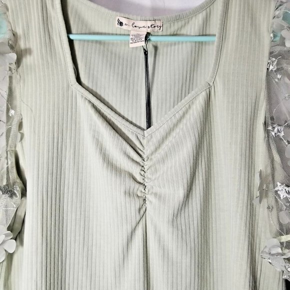 A Love Story - Dianna Sweetheart Shape Neck w/ Elbow Puff Sleeves - Desert Sage - Picture 2 of 7